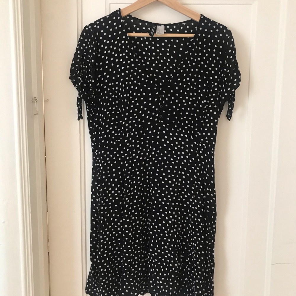 Cute lightweight H&M dress
